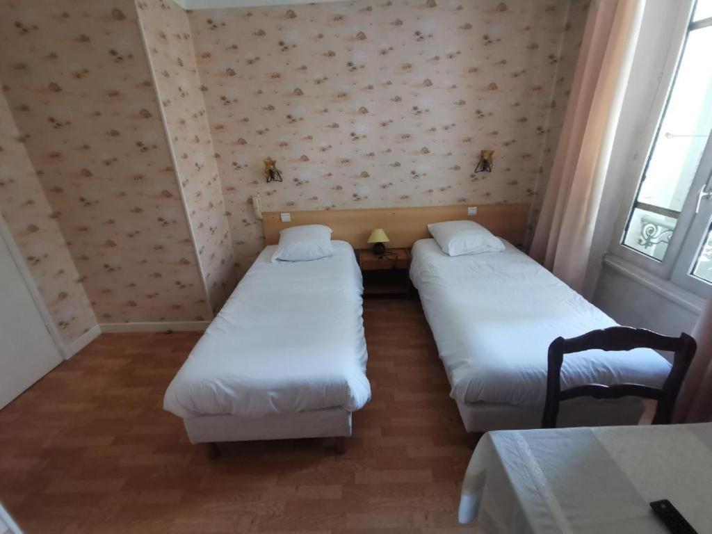 Hotel Le Tourisme Embrun Dış mekan fotoğraf
